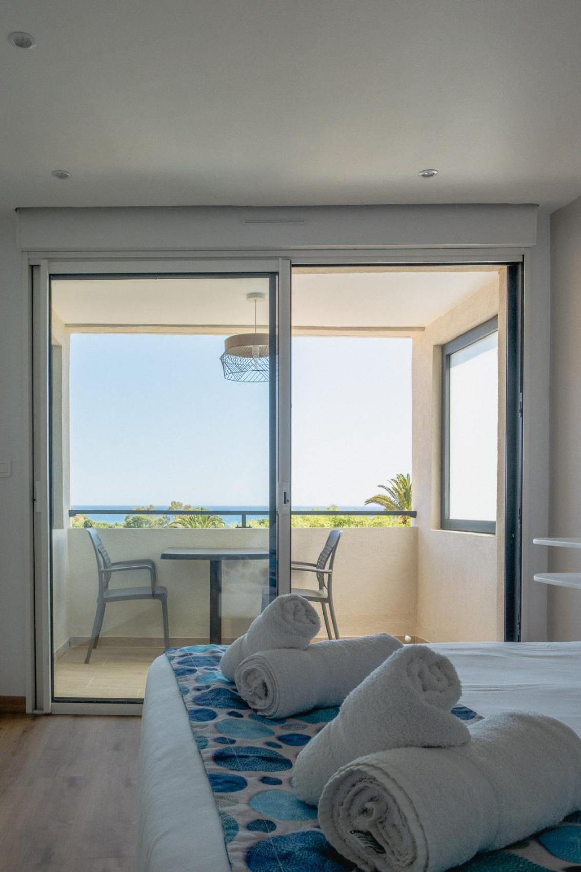 Hotel Beau Site Le Lavandou Exterior foto