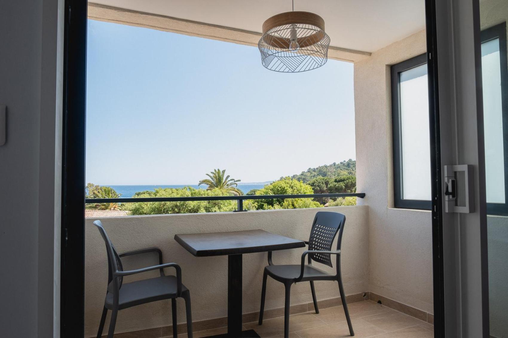 Hotel Beau Site Le Lavandou Exterior foto