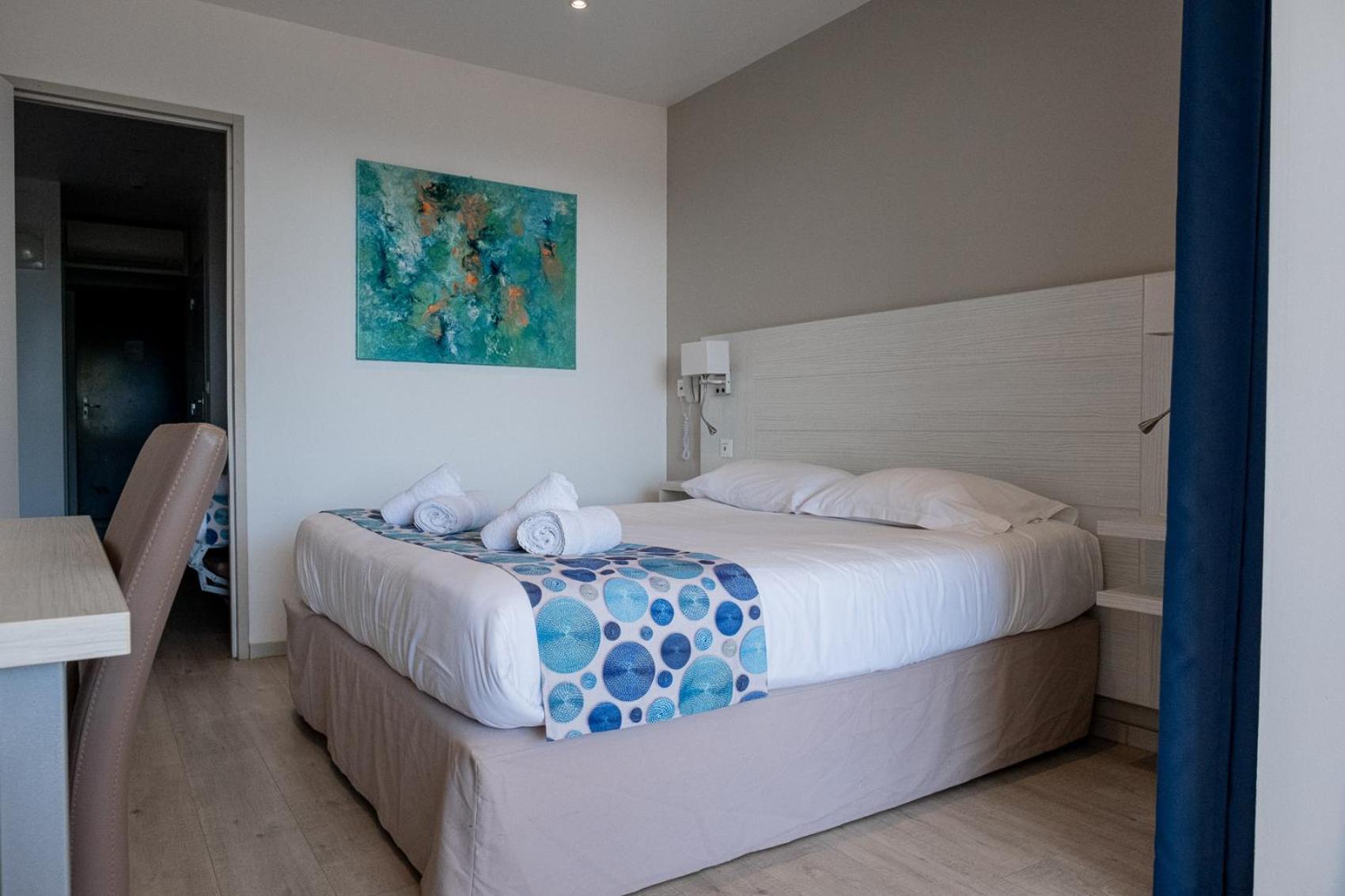 Hotel Beau Site Le Lavandou Exterior foto