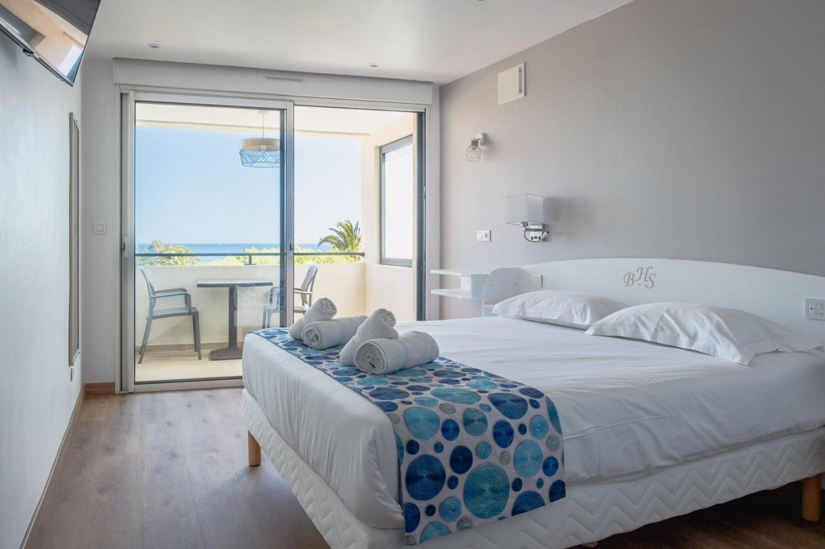 Hotel Beau Site Le Lavandou Exterior foto